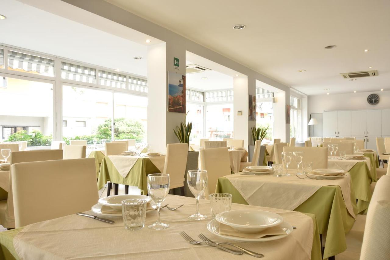 Hotel Ristorante La Marina Mhotelsgroup San Bartolomeo Al Mare Zewnętrze zdjęcie