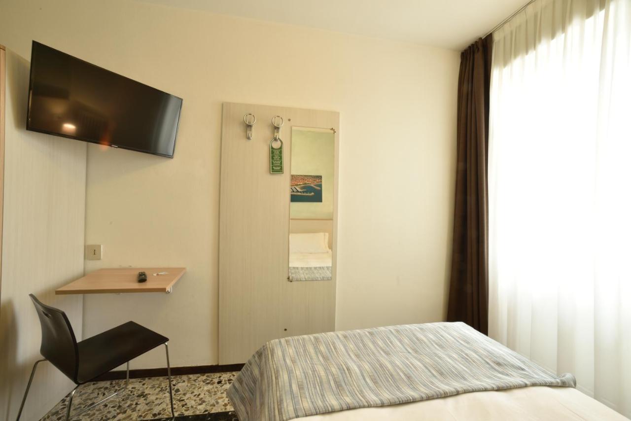 Hotel Ristorante La Marina Mhotelsgroup San Bartolomeo Al Mare Zewnętrze zdjęcie