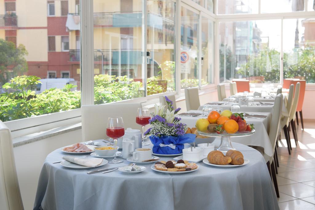 Hotel Ristorante La Marina Mhotelsgroup San Bartolomeo Al Mare Zewnętrze zdjęcie